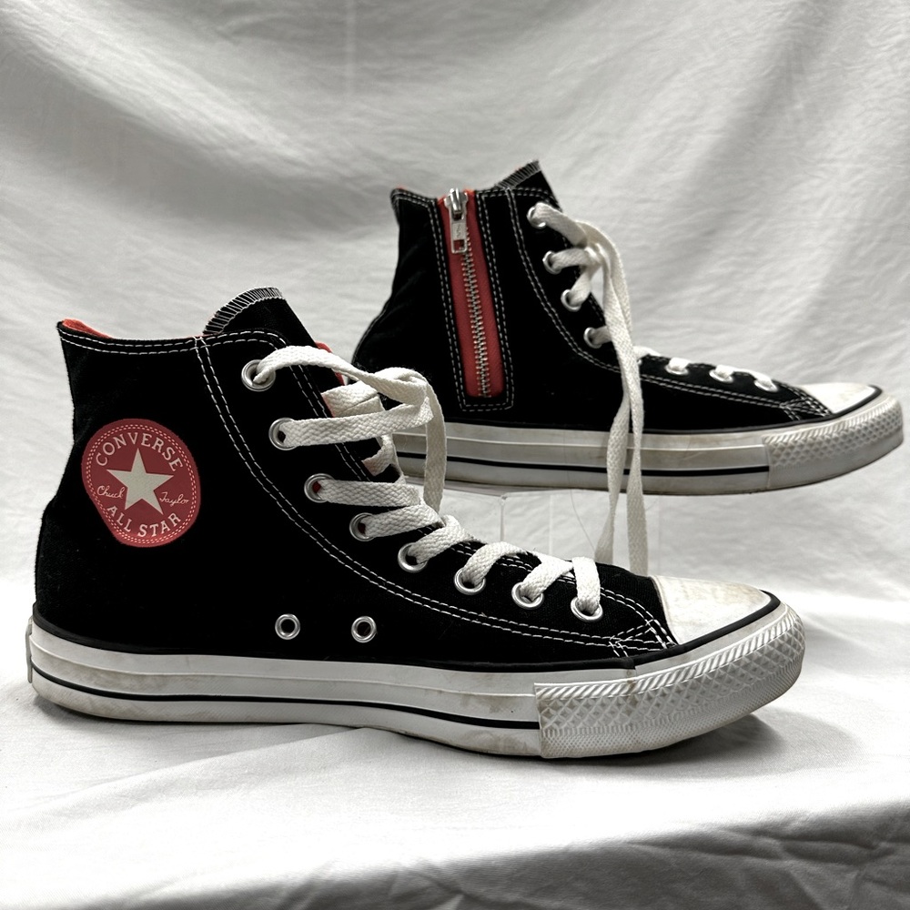 CONVERSE All Star Hi-Tops w/ Zipper & RED LOGO